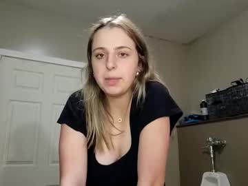 girl Sex Webcams With Notorious Girls with allylottyy