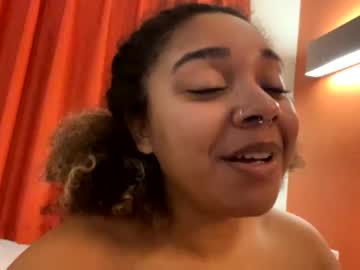 girl Sex Webcams With Notorious Girls with erickavee21