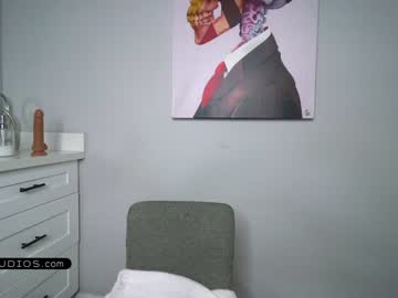 girl
        rosiebones cam image #39137