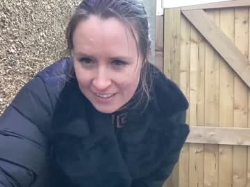 girl
        eatmypie69 cam image #3443112