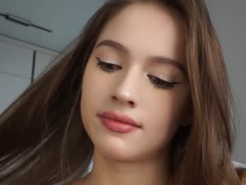 girl
        hecola cam image #5325723