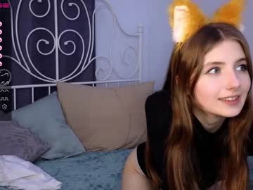 girl
        cute_fox_girl cam image #3485393