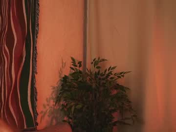 girl
        lizzy_blaze cam image #4114976
