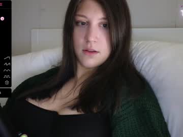 girl
        alexa_dream cam image #2743118