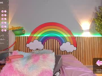 girl
        little_effy18 cam image #3726966