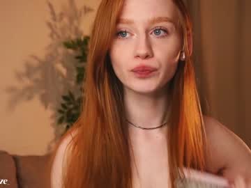 girl
        lizzy_blaze cam image #4238090