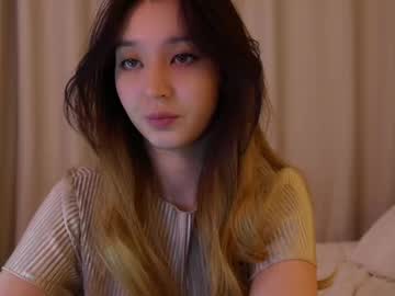 girl
        sarasuo cam image #4715951