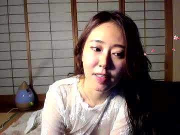 girl
        maybenanako cam image #1223047