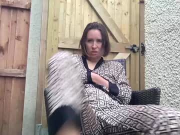 girl
        eatmypie69 cam image #4342083
