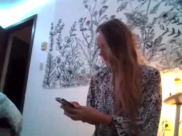 couple
        prettypoliteladies cam image #1853574