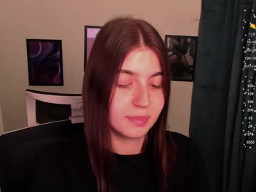 girl
        stacy_cy cam image #5168043