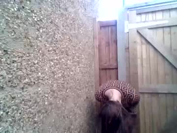 girl
        eatmypie69 cam image #2790061
