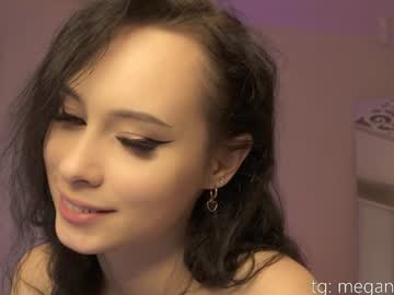 girl
        top_of_passion cam image #6269893