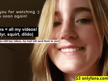 girl
        lailatoks cam image #4593547