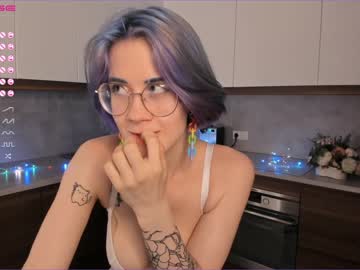 girl
        patriciafrank cam image #1658215