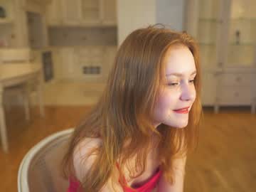 girl
        dorettaferrett cam image #4355714