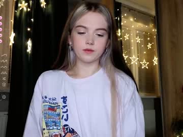 girl
        small_blondee cam image #3051715