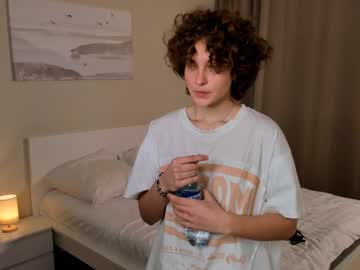 girl
        georginabumforda cam image #6608489