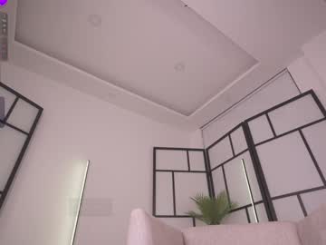 girl
        gigi_ulala cam image #5590320