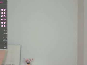 girl
        cute_caprice cam image #2276025