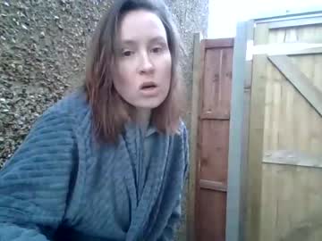 girl
        eatmypie69 cam image #2898739