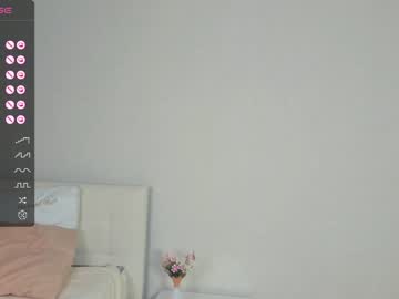 girl
        cute_caprice cam image #2274873