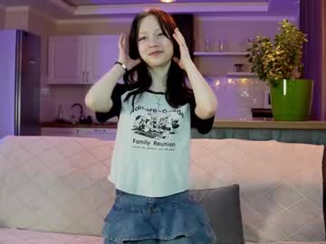 girl
        garynbinford cam image #6687977