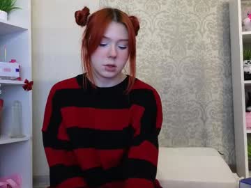 girl
        hannah_lourens cam image #6757383
