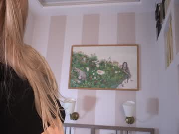 girl
        poisonn_girll cam image #5646759