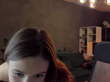 girl
        notenoughtocum cam image #2295745