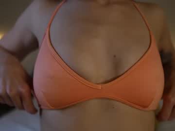girl
        abbienextdoor cam image #6629625