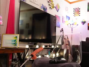girl
        emmasky69 cam image #6286477