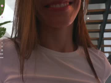 girl
        lucie_beltran cam image #6484668
