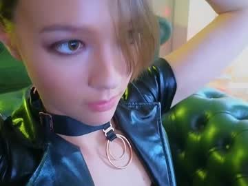 girl
        _demi_dee_ cam image #5411119