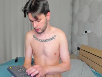 couple Sex Webcams With Notorious Girls with moon_shardd