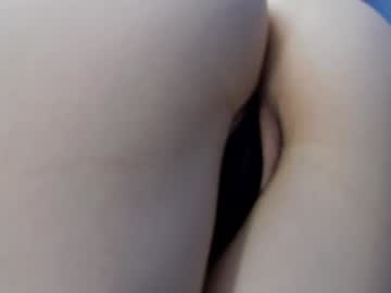 girl
        kriskras__ cam image #4901915