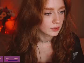 girl
        lizzy_blaze cam image #5300523