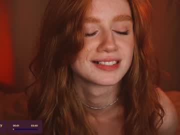 girl
        lizzy_blaze cam image #5301272
