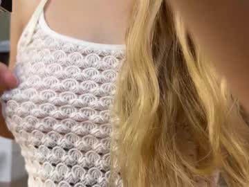 girl
        shyrubate cam image #5533608