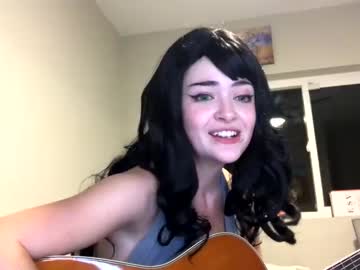 girl
        stellastassneyy cam image #2989100