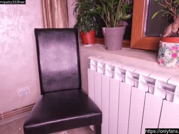 girl
        patry333 cam image #117223