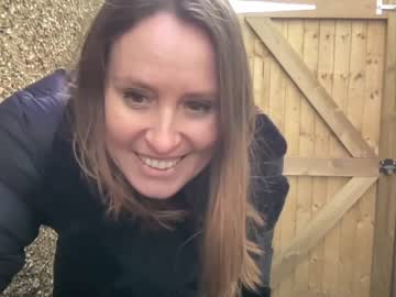 girl
        eatmypie69 cam image #3573199