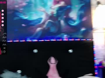 girl
        xenomy cam image #2048352