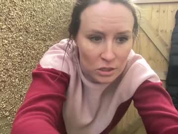 girl
        eatmypie69 cam image #3451256