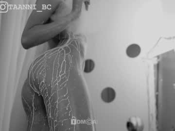 girl
        taanni_bc cam image #3836164