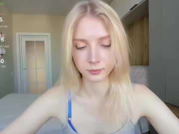 girl
        oh_honey_ cam image #4973669