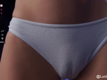girl
        lucie_beltran cam image #5995432