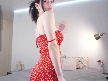 girl
        _vi_vi_ cam image #5589992