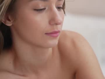 girl
        villanelle_l cam image #5521085