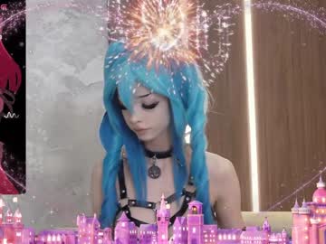 girl
        xenomy cam image #4532985
